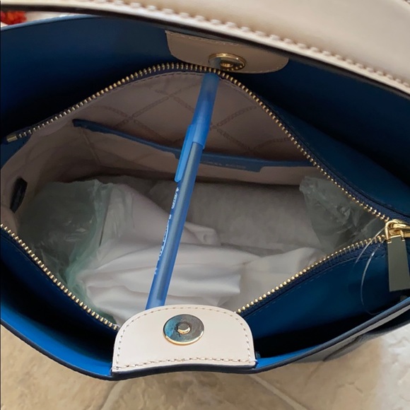 Brand new Micheal Kors handbag - Picture 11 of 15